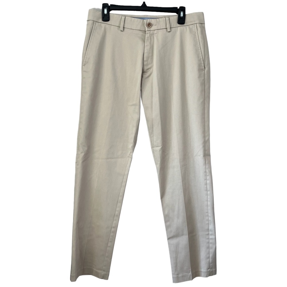 HAGGAR Men's Premium No Iron‎ Khaki Classic Fit 32 x 30 Khaki Pants Cotton Mix